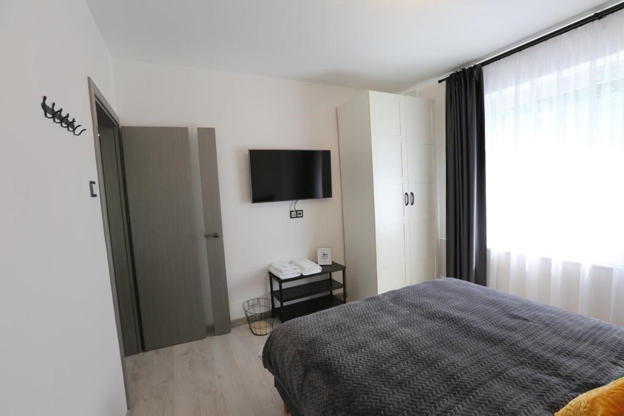 Comfy 2 Room Apartment - Free Parking - 350Mbps Wifi - Netflix Kaunas Eksteriør bilde
