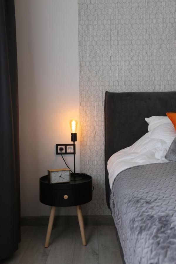 Comfy 2 Room Apartment - Free Parking - 350Mbps Wifi - Netflix Kaunas Eksteriør bilde