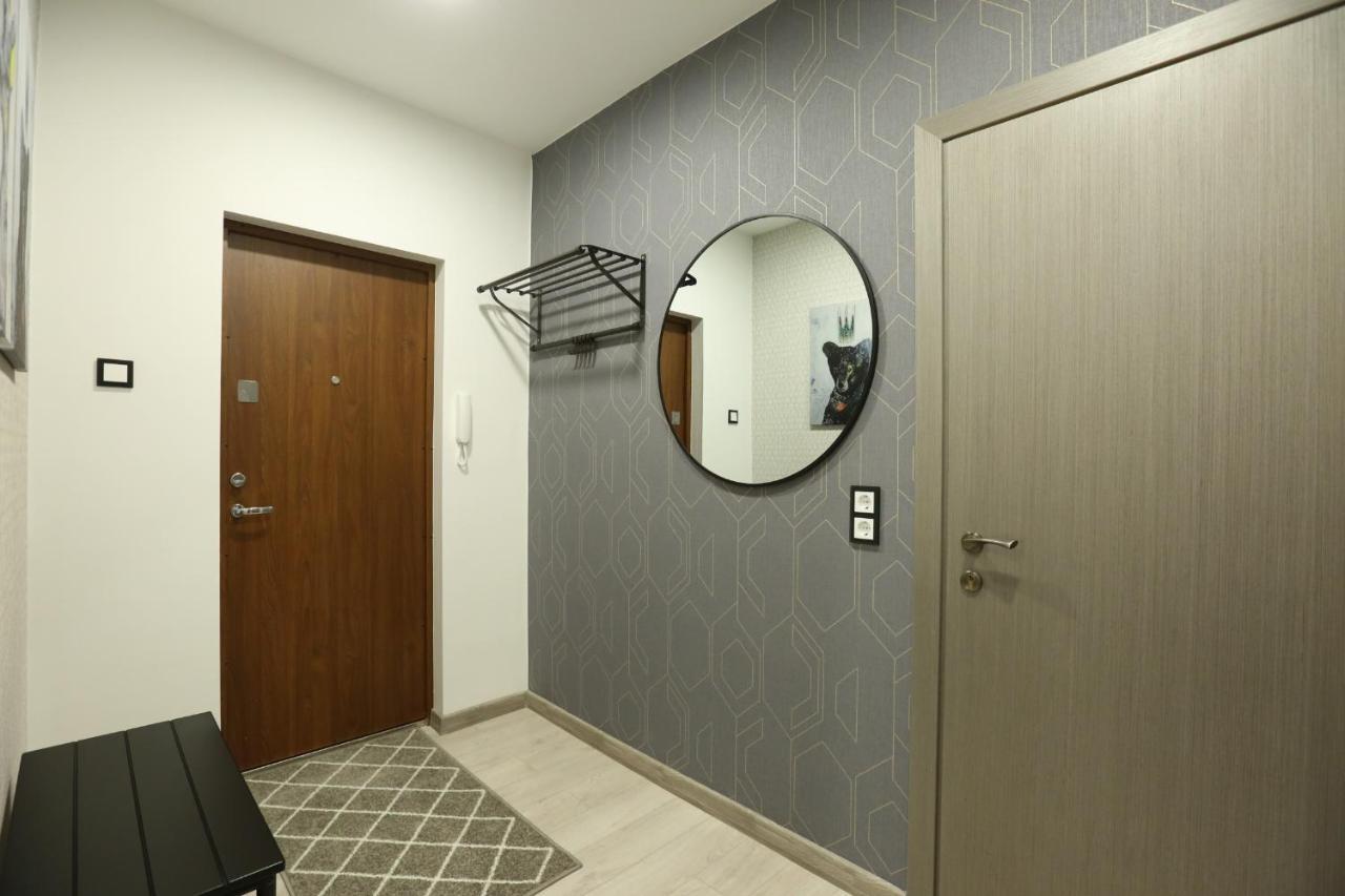 Comfy 2 Room Apartment - Free Parking - 350Mbps Wifi - Netflix Kaunas Eksteriør bilde