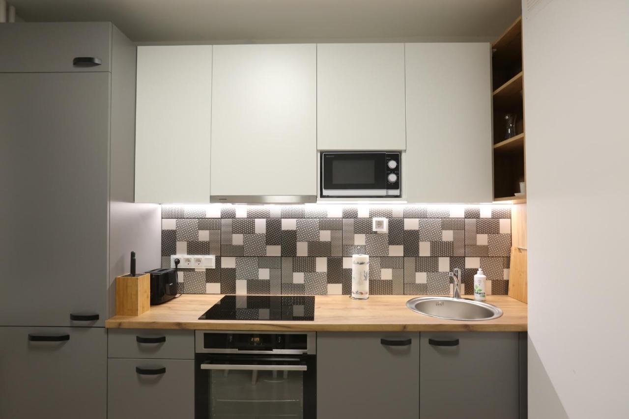Comfy 2 Room Apartment - Free Parking - 350Mbps Wifi - Netflix Kaunas Eksteriør bilde